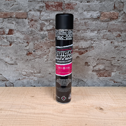 Muc-Off Quick Drying Degreaser 750 ml spuitbus in de winkel – sneldrogende ontvetter voor motorketting