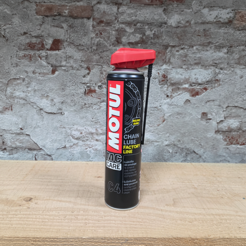 MOTUL MC Care C4 Chain Lube Factory Line 400ml - racekettingspray voor wegrace en sportmotoren