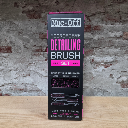 MUC-OFF Microfibre Detailing Brush Set verpakking – 3 borstels groot, medium en klein in de winkel