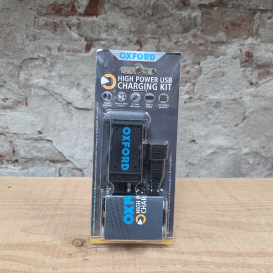 OXFORD High Power USB Charging Kit 2.1A in blisterverpakking in de winkel