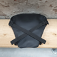 GRANDPITSTOP Air Comfy Seat Basic Sport – onderkant met gekruiste bevestigingsriemen