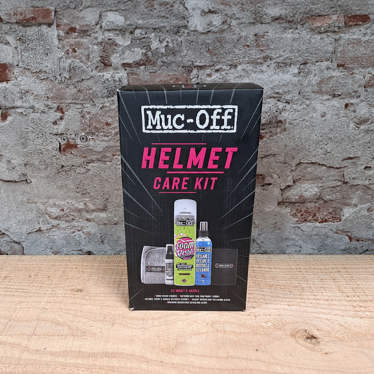 Muc-Off Helmet Care Kit – helm schoonmaakset met Foam Fresh, vizierreiniger, anti-fog behandeling en microvezel doek