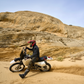SERYT Flow Elbow - een motorcrosser met de elle boog stukken onder de kelding