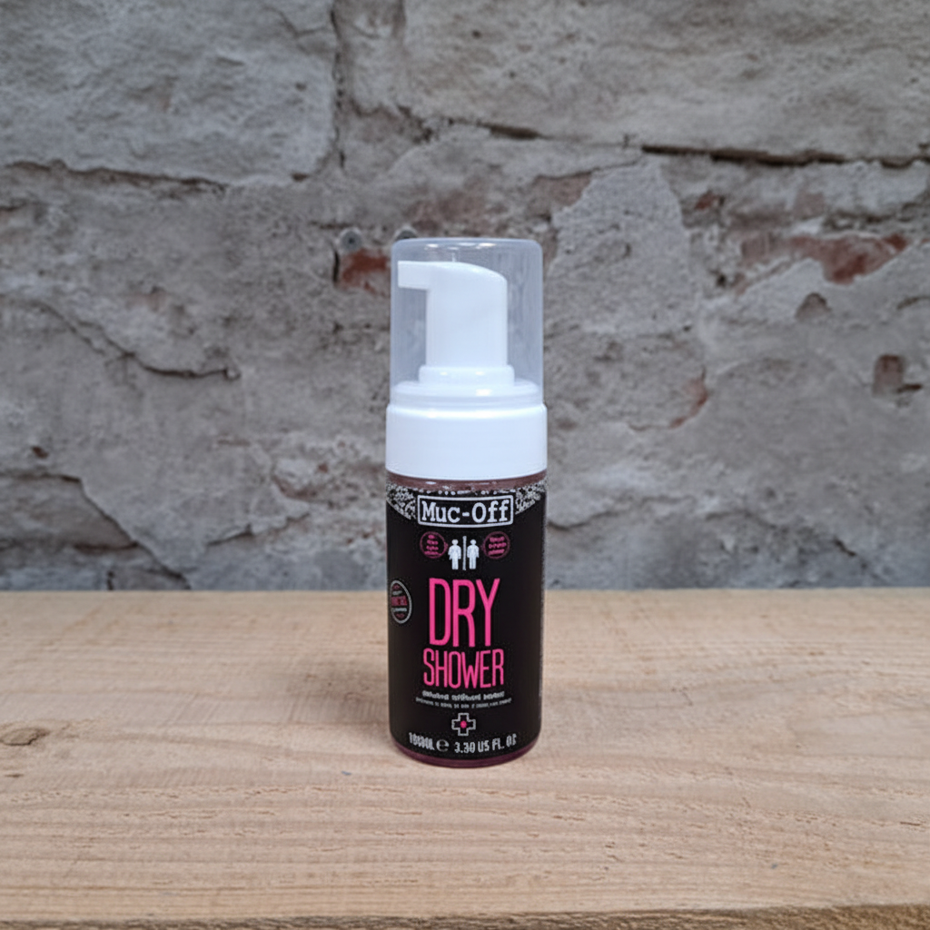 Muc-Off Dry Shower 100ml pompfles in de winkel