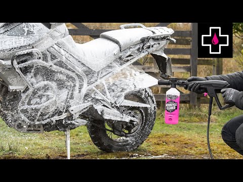 MUC-OFF Motorcycle Pressure Washer Bundle – demo video