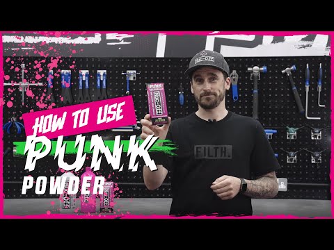 Muc-Off Punk Powder Cleaner  – demo video