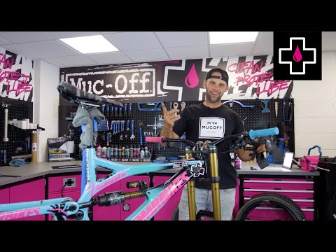 Muc-Off No Puncture Hassle Tubeless Sealant MTB demo video