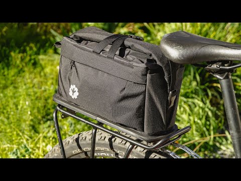 CHOIKE RackBag 12L waterdichte bagagedragertas zwart voor bikepacking en touring demo video