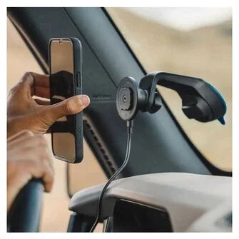 Quad Lock MAG Wireless Charging Head - gemonteerd op de zuignap