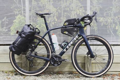 AEROE SPIDER CRADLE GEDRAAID VOOR BETER FIETSEN