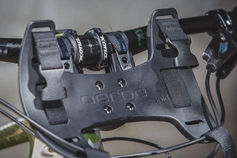 AEROE SPIDER HANDLEBAR CRADLE GEMONTEERD ZONDER TAS