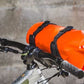 AEROE SPIDER HANDLEBAR CRADLE GEMONTEERD MET EEN 8L AEROE DRYBAG