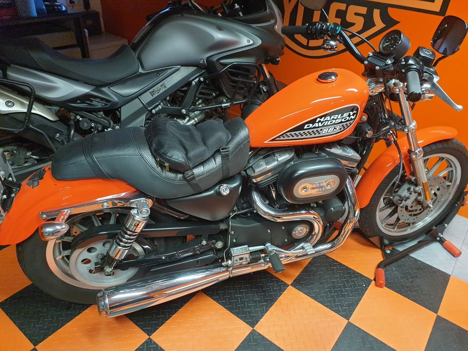 GRANDPITSTOP Air Comfy Seat Sport – geplaatst op een Harley sporster