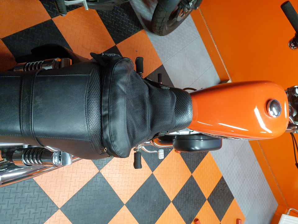 GRANDPITSTOP Air Comfy Seat Sport – op een sportster gemonteerd